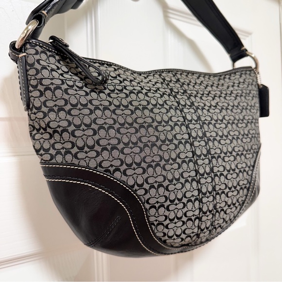 Coach Soho Signature Jacquard Hobo Black Leather Trim Vintage Y2K - Picture 3 of 10